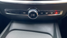 Volvo V60 2.0 B4P Plus Dark 5dr Auto [7 speed] Petrol Estate